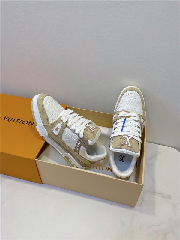 20251128154046927 390